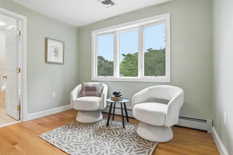 $1,278,000 | 6 Hillcrest Road, Bedford, MA 01730