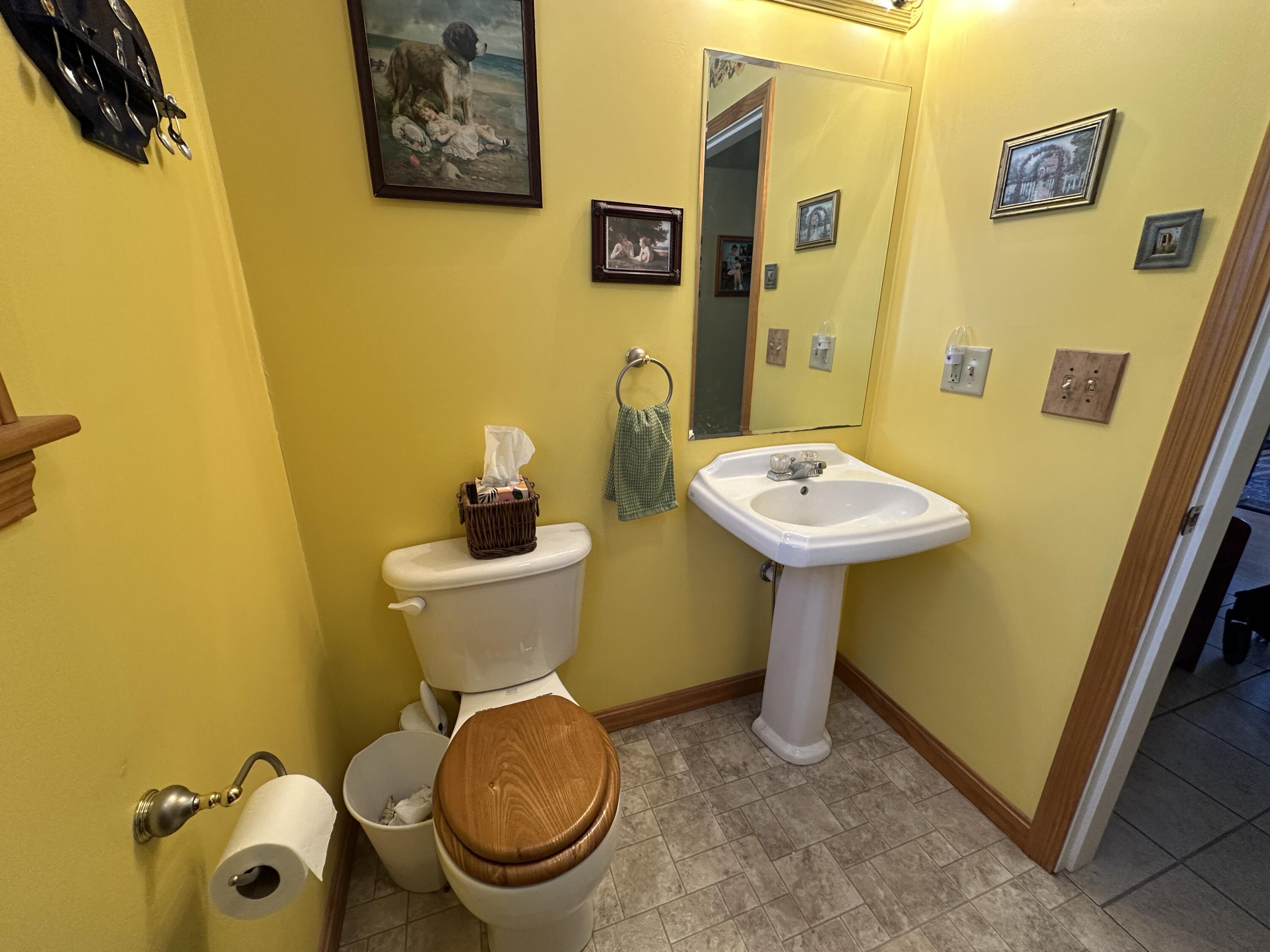 12 Beech Ridge Drive Hermon, ME 04401 - Photo 9 of 55 IMG_1860