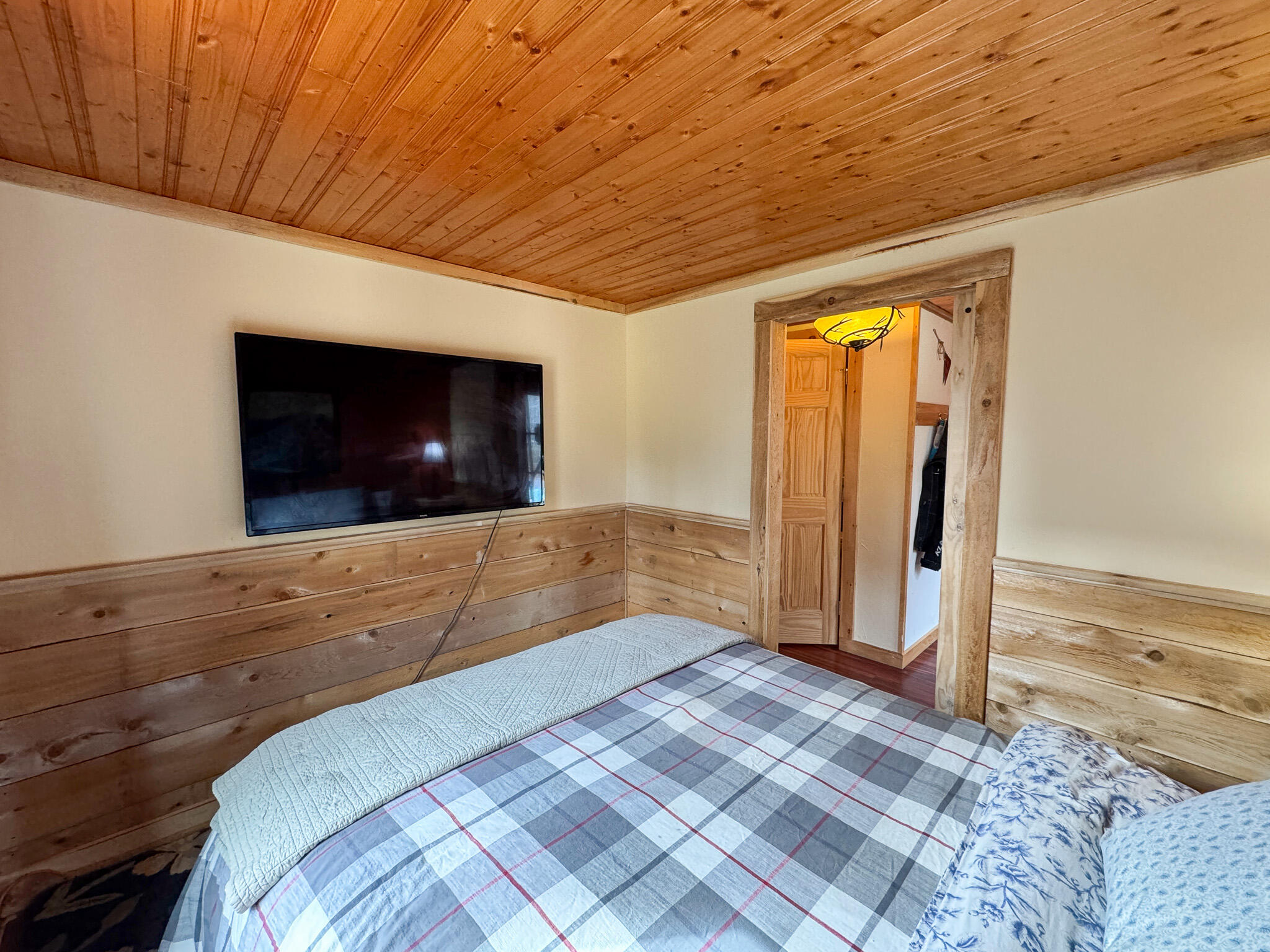 96 Houlton Road Island Falls, ME 04747 - Photo 19 of 33 23