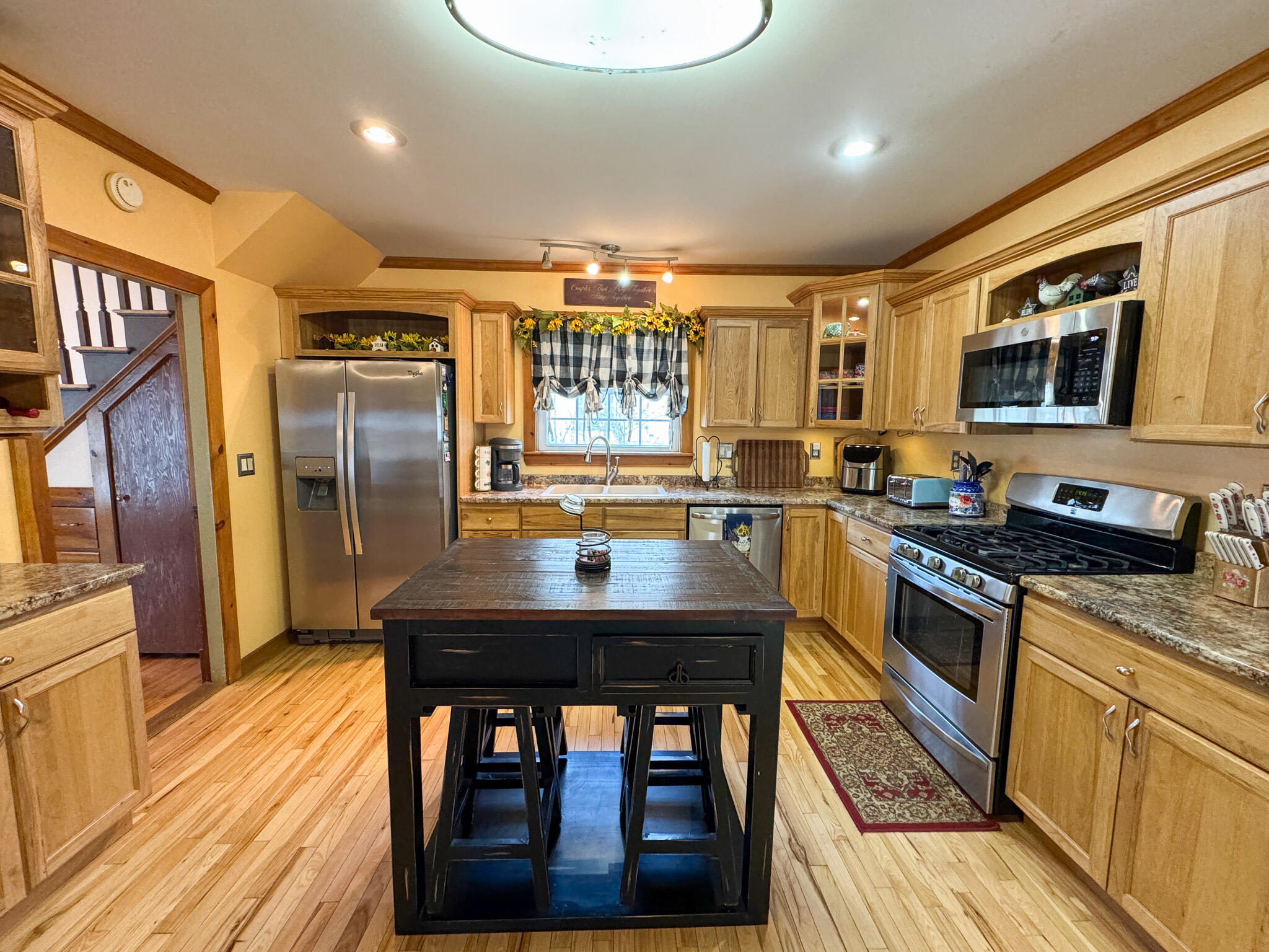 96 Houlton Road Island Falls, ME 04747 - Photo 5 of 33 9