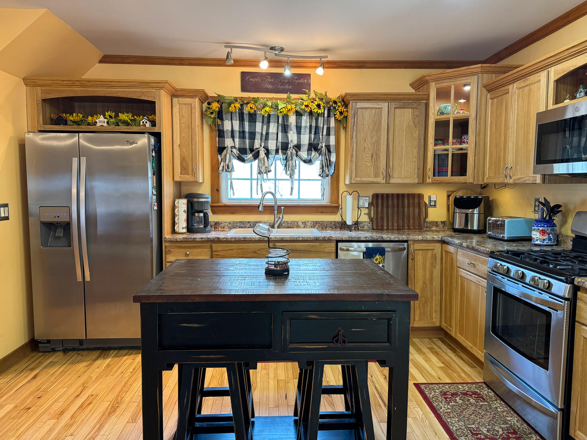 96 Houlton Road Island Falls, ME 04747 - Photo 6 of 33 10