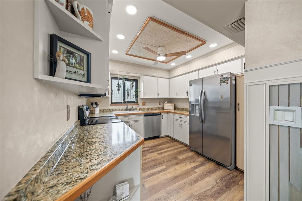 3643 Meridale Road Sarasota, FL 34233 - Photo 35 of 50