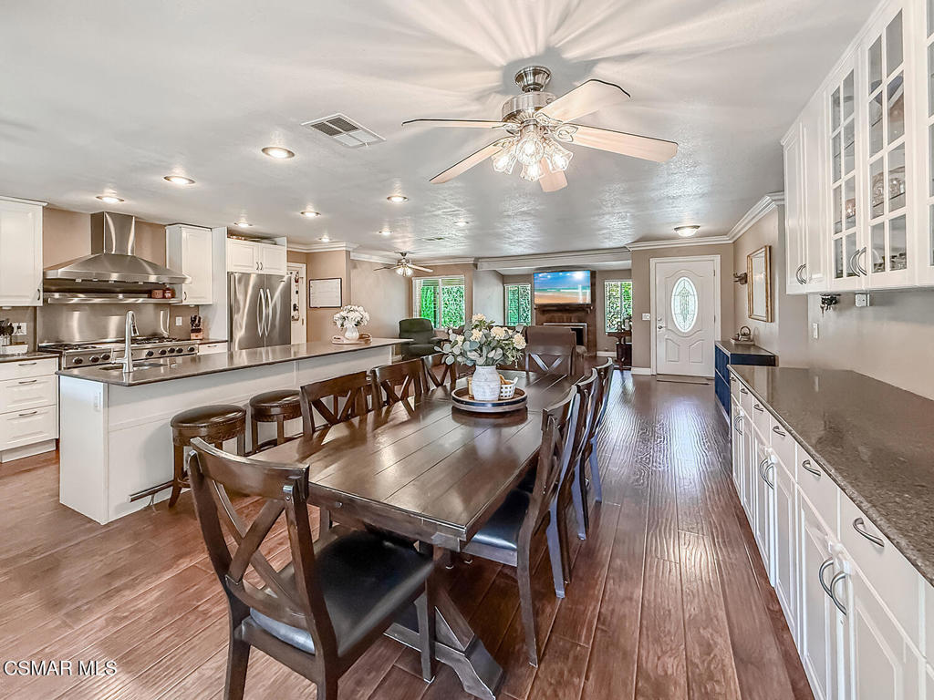 1351 Rambling Road Simi Valley, CA 93065 - Photo 21 of 70