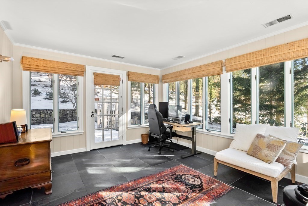 109 Deer Path Lane Weston, MA 02493 - Photo 19 of 41