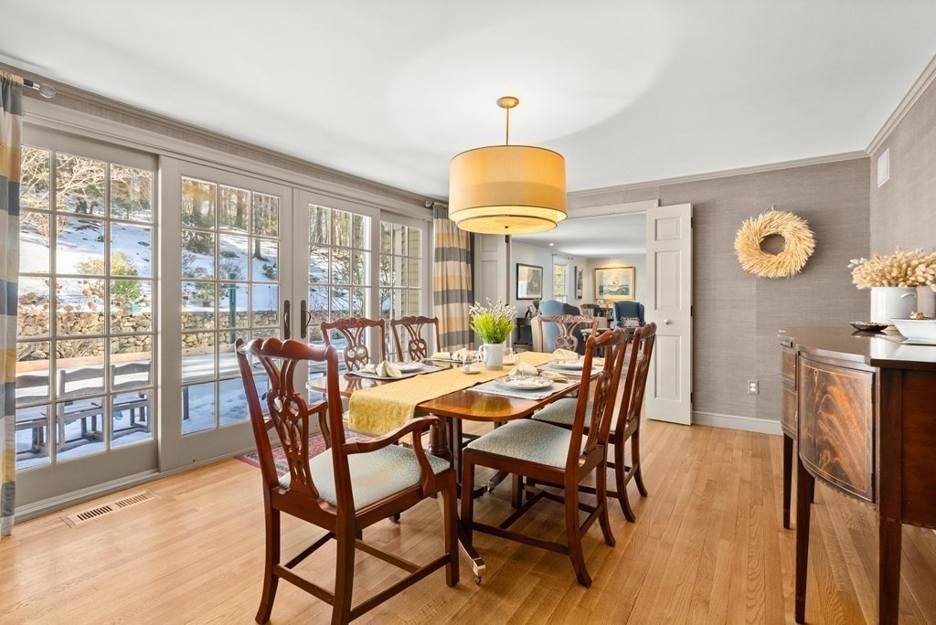 109 Deer Path Lane Weston, MA 02493 - Photo 6 of 41