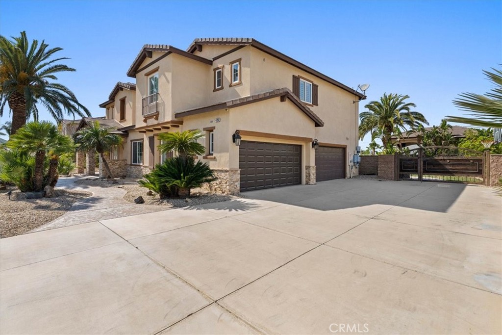 4725 Eagle Ridge Court Jurupa Valley, CA 92509 - Photo 4 of 59