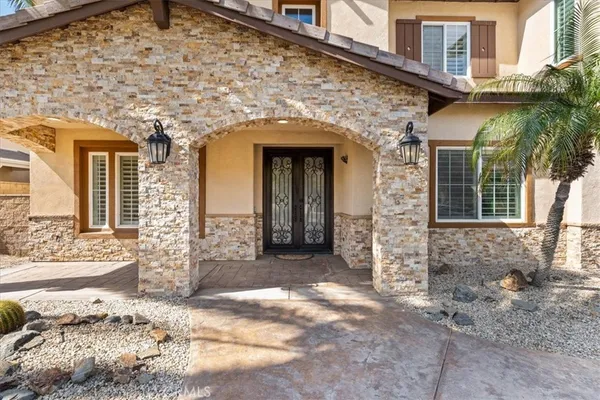 $1,150,000 | 4725 Eagle Ridge Court, Jurupa Valley, CA 92509