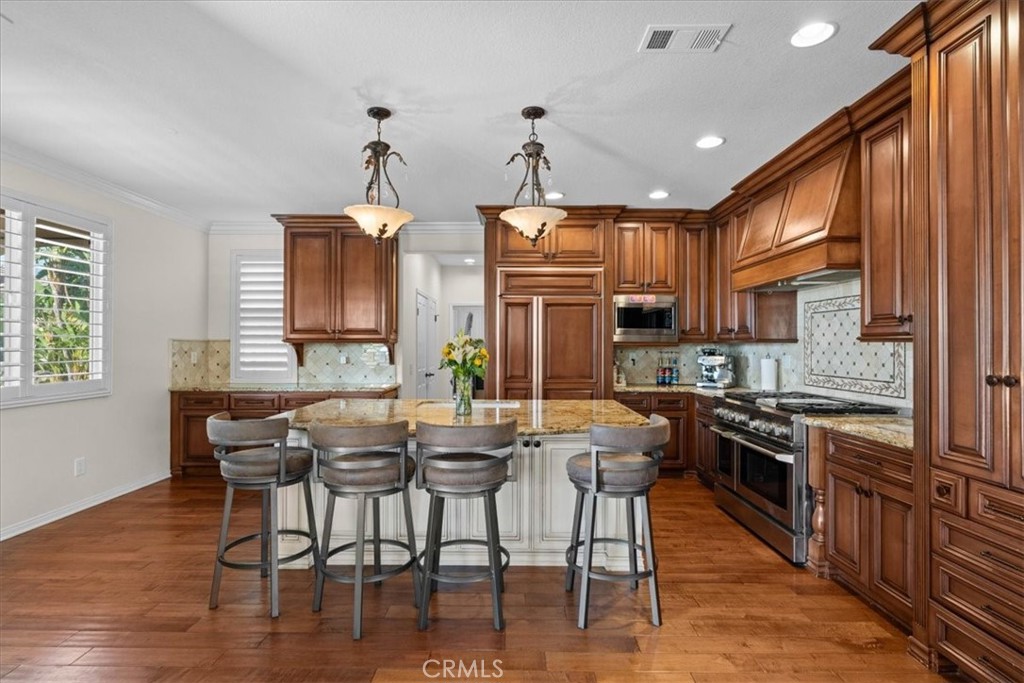 4725 Eagle Ridge Court Jurupa Valley, CA 92509 - Photo 10 of 59