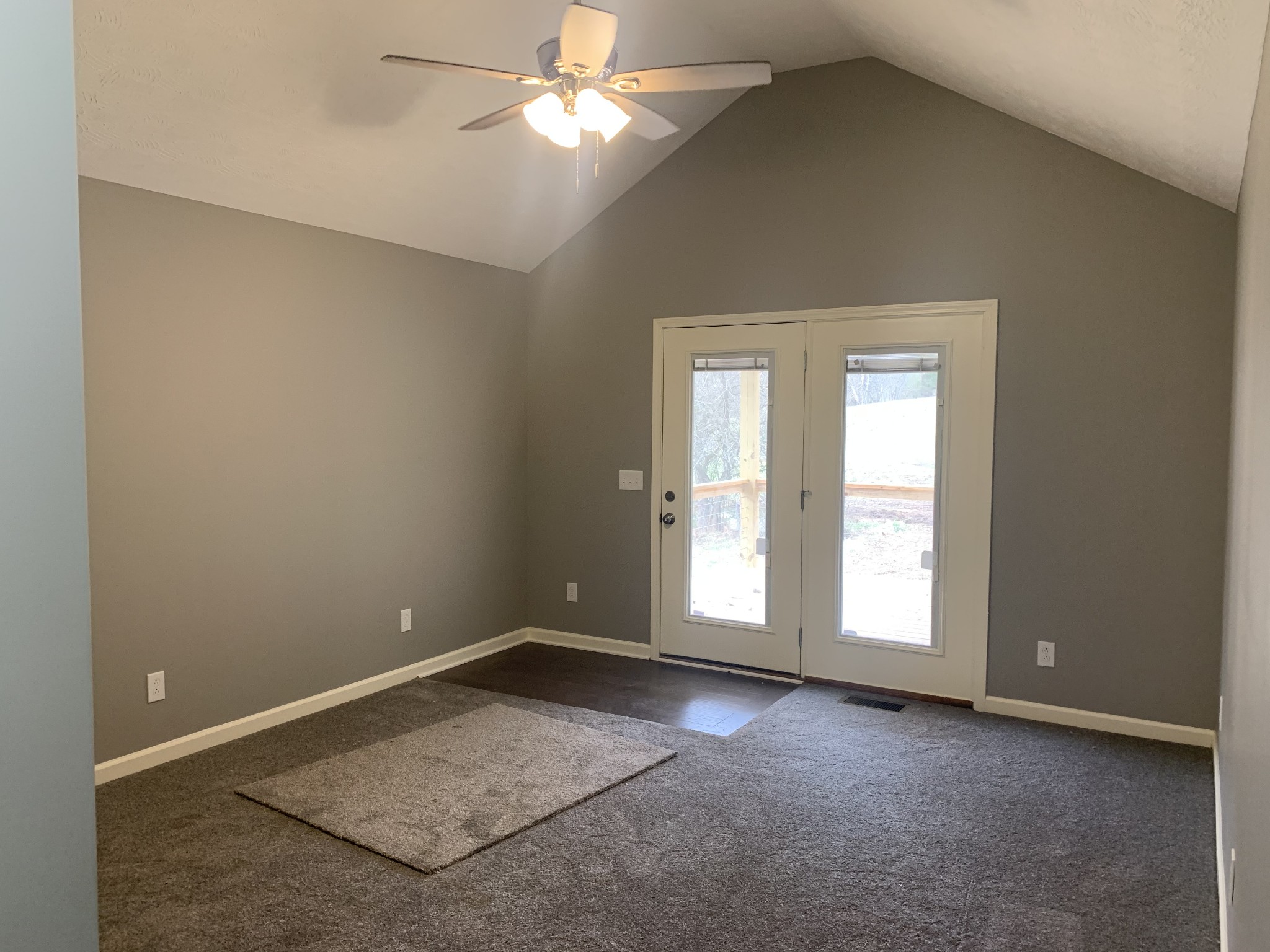 2937 Hartsville Road Lafayette, TN 37083 - Photo 5 of 10 Gallery Image 5