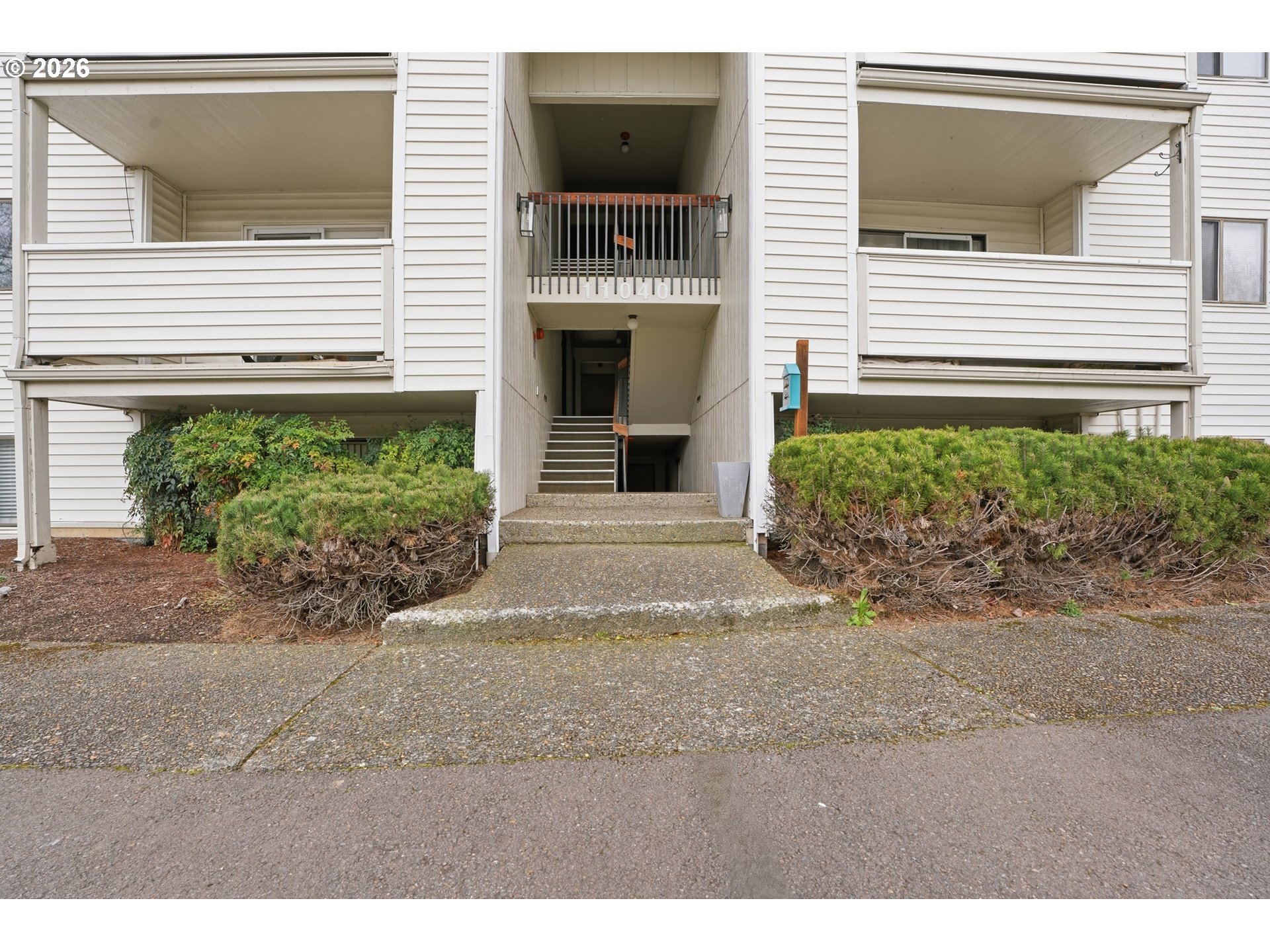 11040 Southwest Greenburg Road, Unit 311 Tigard, OR 97223 - Photo 2 of 32