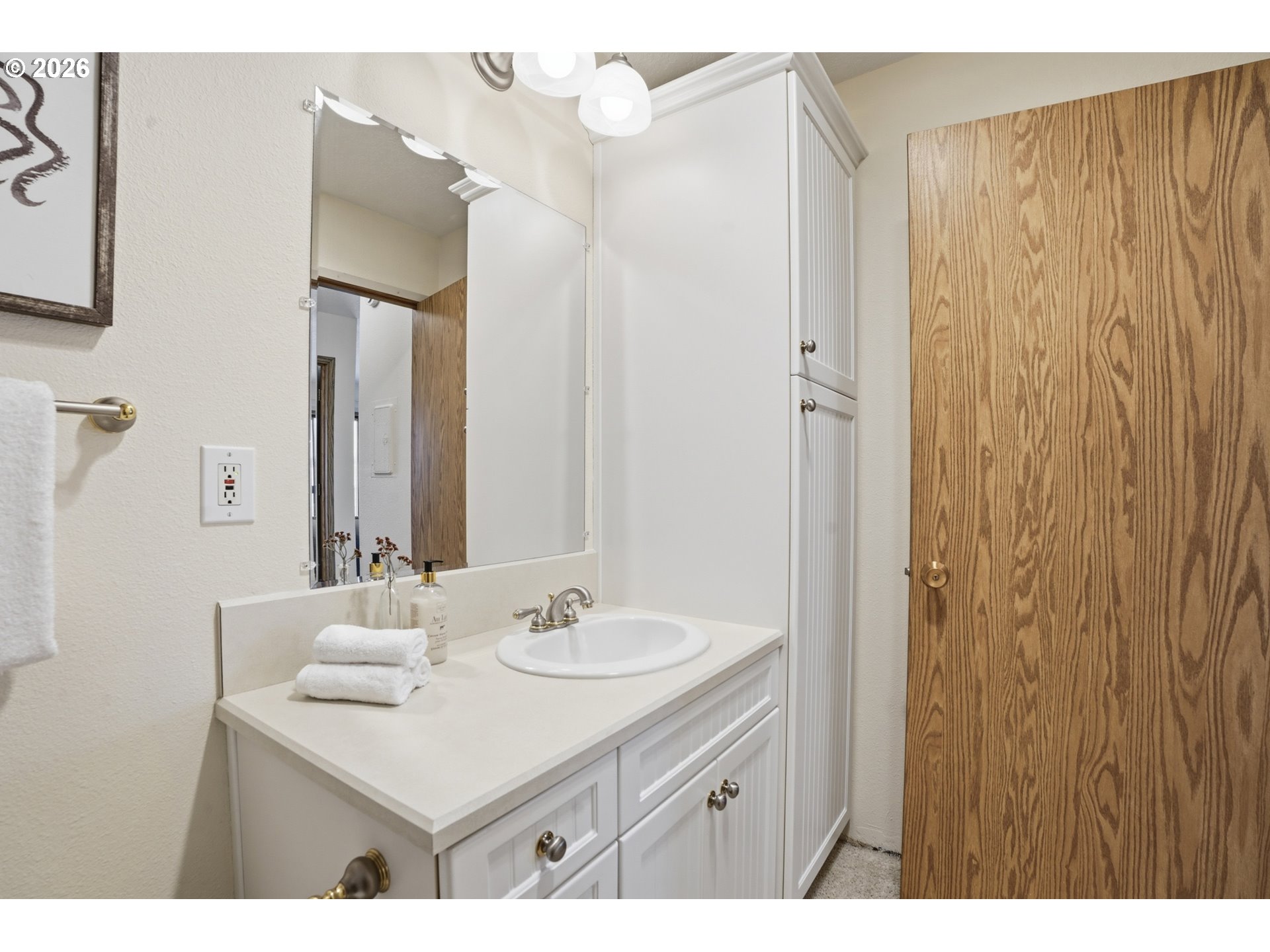 11040 Southwest Greenburg Road, Unit 311 Tigard, OR 97223 - Photo 24 of 32 Bathroom