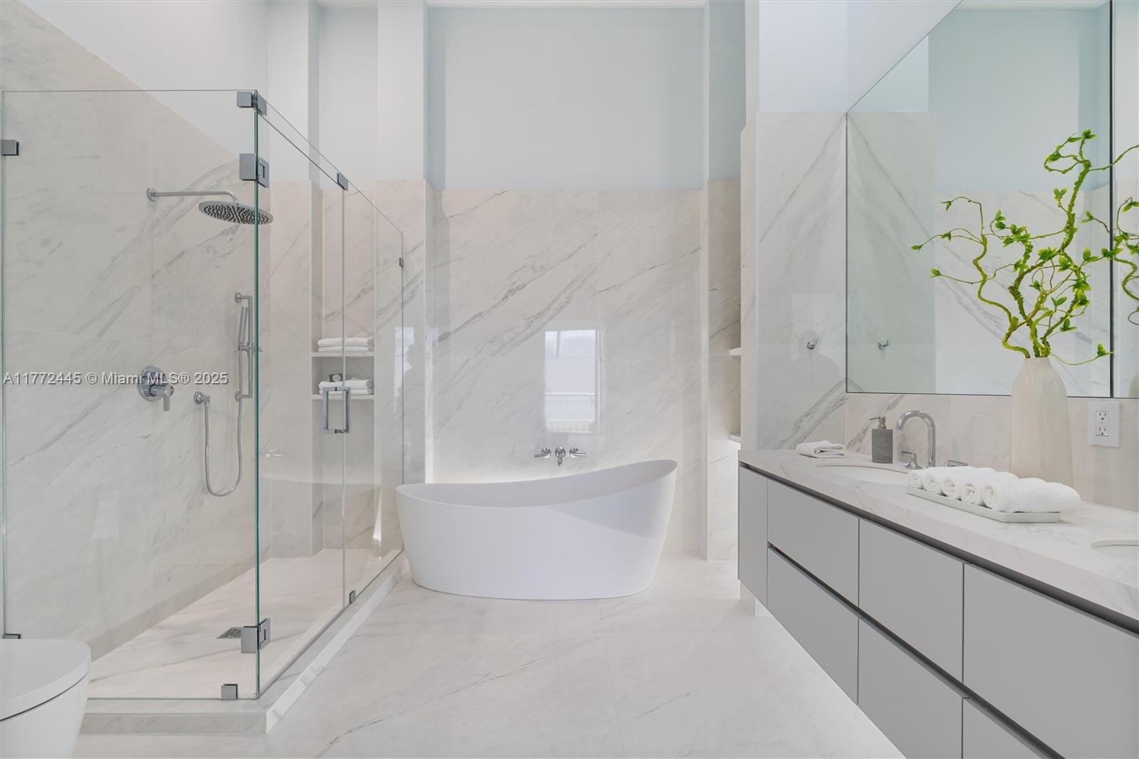 495 Brickell Avenue, Unit 2203 Miami, FL 33131 - Photo 10 of 23