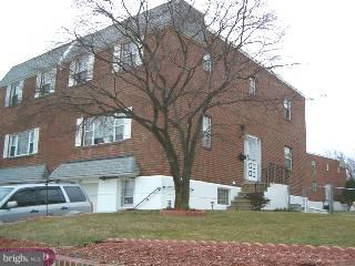 420 Rennard Street Philadelphia, PA 19116 - Photo 1 of 5 Gallery Image 1
