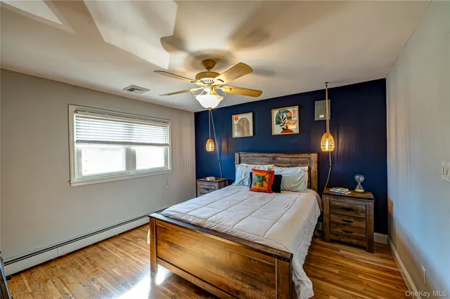 $749,900 | 1 Freedom Court, Babylon, NY 11702