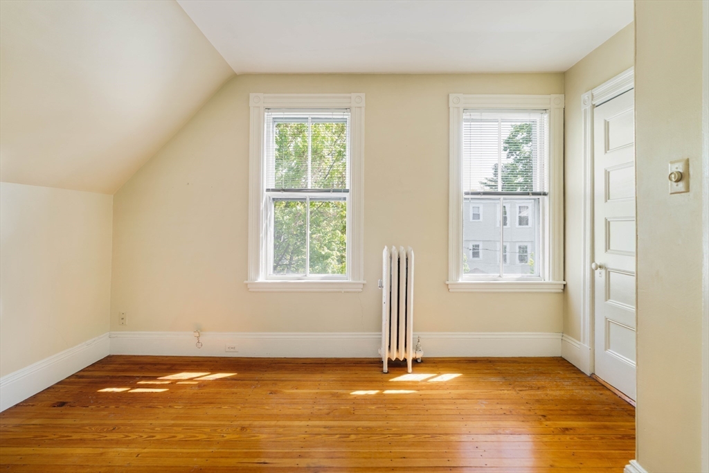 259 Upland Road Cambridge, MA 02138 - Photo 31 of 38 a view of empty room with window