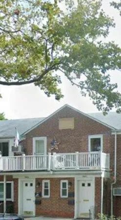 $405,000 | 260-56 75th Avenue, Unit ONE | Glen Oaks