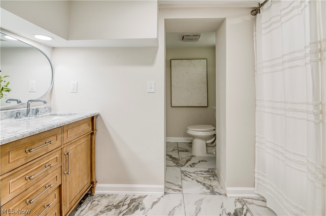 2332 Allison Road University Heights, OH 44118 - Photo 31 of 37