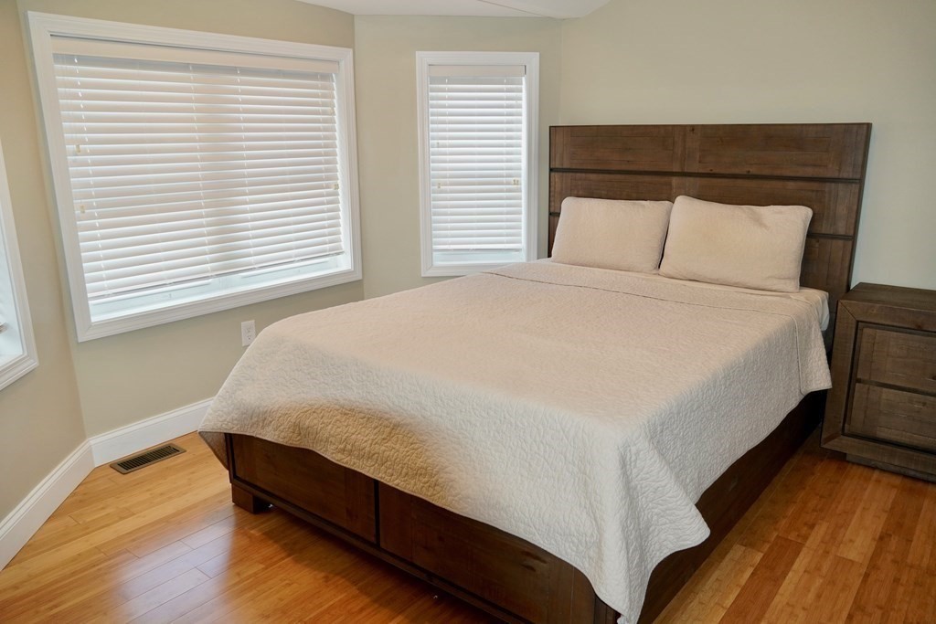 9 Lisbeth Street, Unit 9 Lexington, MA 02421 - Photo 14 of 17