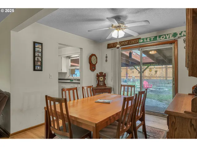 $549,000 | 5000 Southwest 149th Avenue, Beaverton, OR 97007