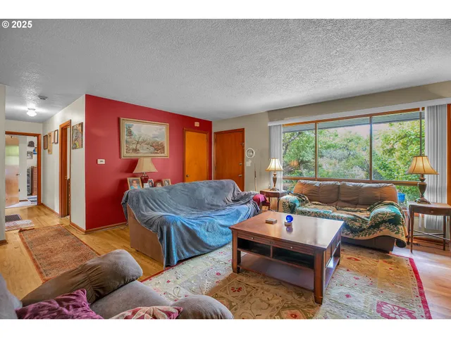 $549,000 | 5000 Southwest 149th Avenue, Beaverton, OR 97007