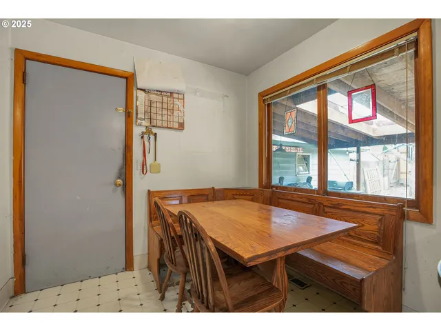 $549,000 | 5000 Southwest 149th Avenue, Beaverton, OR 97007