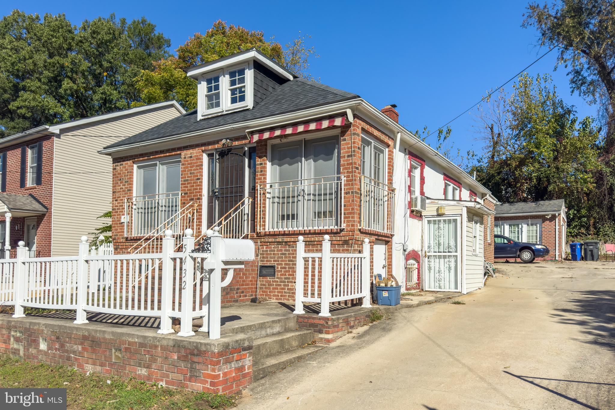 5432 Call Place Southeast Washington, DC 20019 - Photo 4 of 6