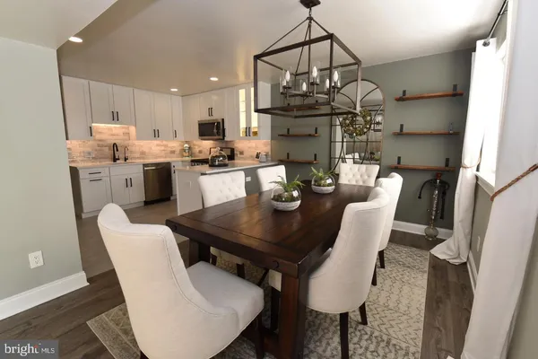 $2,800 | 1666 Parkcrest Circle, Unit 100, Reston, VA 20190