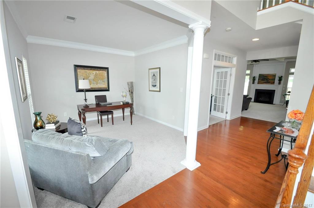 7703 Greylock Ridge Road, Unit 19 Matthews, NC 28105 - Photo 4 of 24