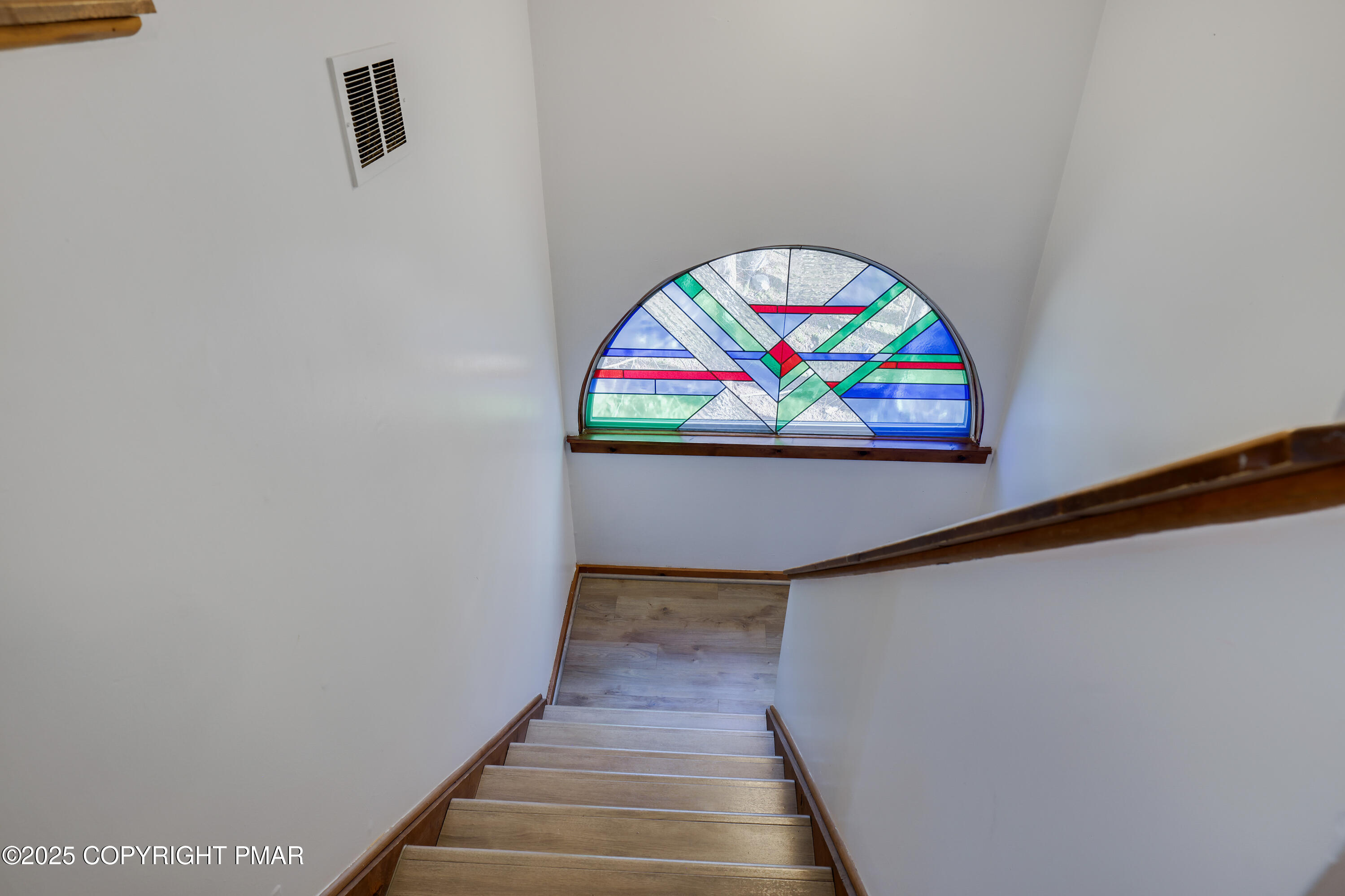3336 Windemere Drive Bushkill, PA 18324 - Photo 27 of 67 a view of entryway