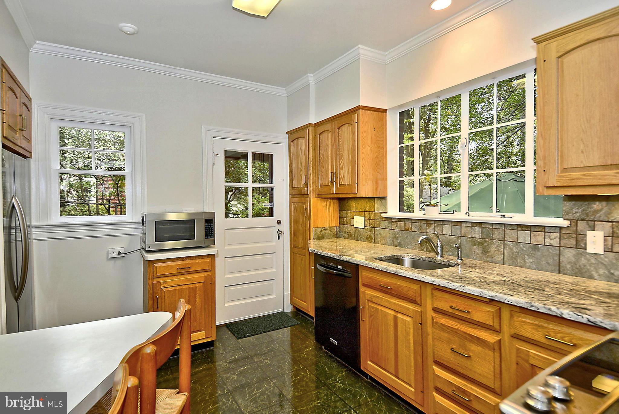 112 Sunnyside Road Silver Spring, MD 20910 - Photo 11 of 30 Kitchen
