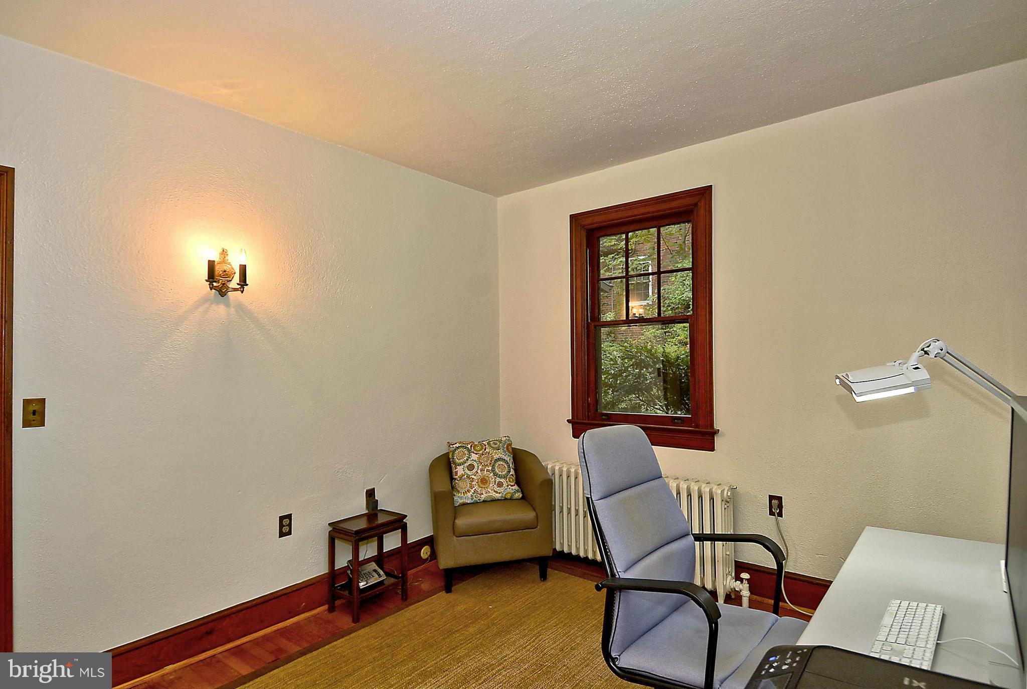 112 Sunnyside Road Silver Spring, MD 20910 - Photo 16 of 30 Bedroom