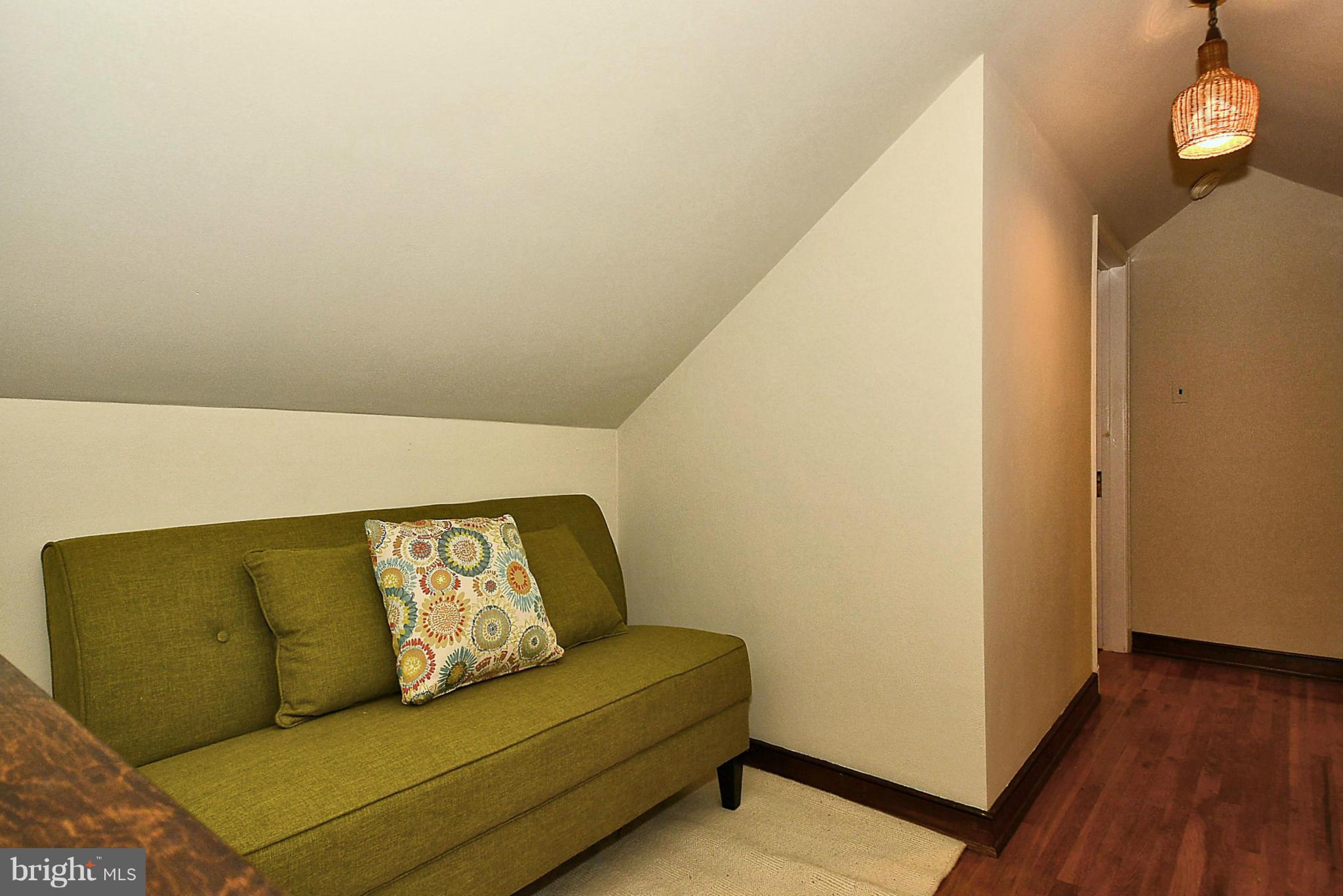 112 Sunnyside Road Silver Spring, MD 20910 - Photo 20 of 30 Interior (General)