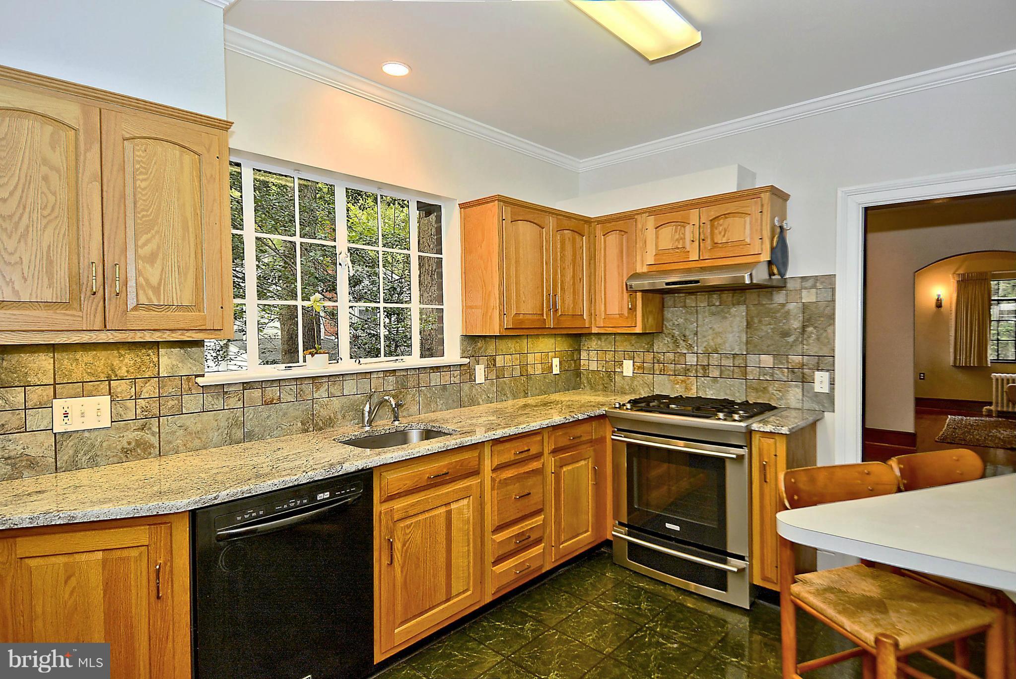 112 Sunnyside Road Silver Spring, MD 20910 - Photo 9 of 30 Kitchen