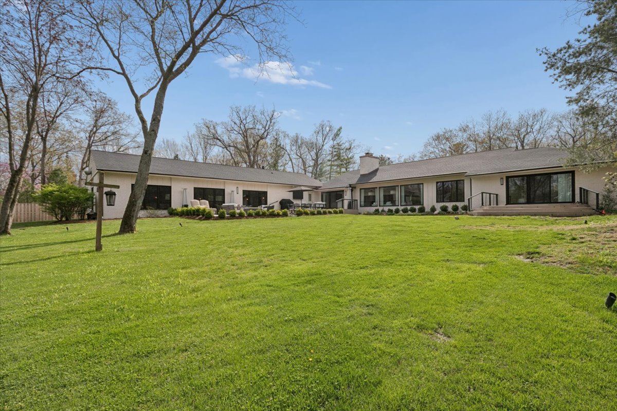 515 Turicum Road Lake Forest, IL 60045 - Photo 26 of 29 a view of house with a big yard