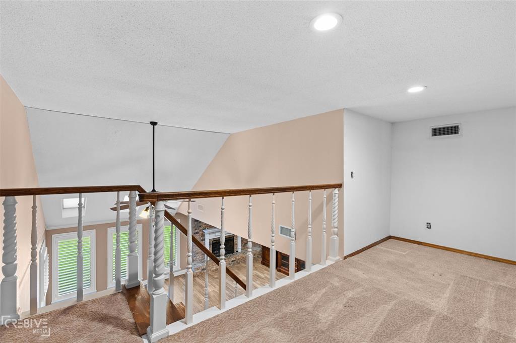 6095 Keithville-Springridge Road Keithville, LA 71047 - Photo 25 of 38 a view of an entryway