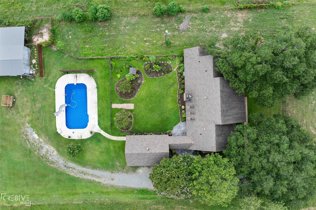 6095 Keithville-Springridge Road Keithville, LA 71047 - Photo 32 of 38 an aerial view of a house