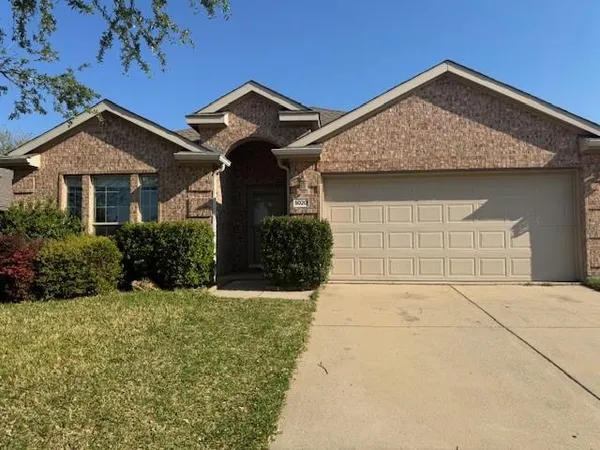 $2,275 | 5020 Diamond Peak Court, McKinney, TX 75071