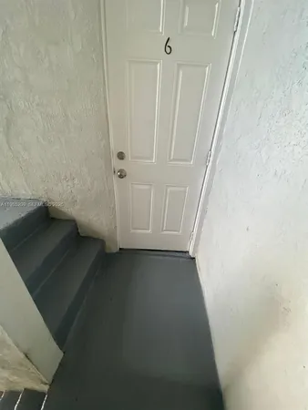 $1,200 | 1700 Northwest 22nd Court, Unit 6, Miami, FL 33125