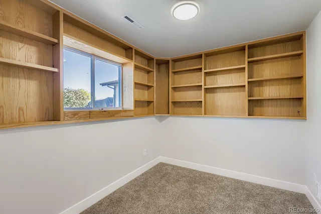 $2,800 | 832 21st Street Southwest, Loveland, CO 80537