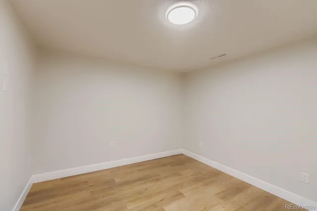 $2,800 | 832 21st Street Southwest, Loveland, CO 80537