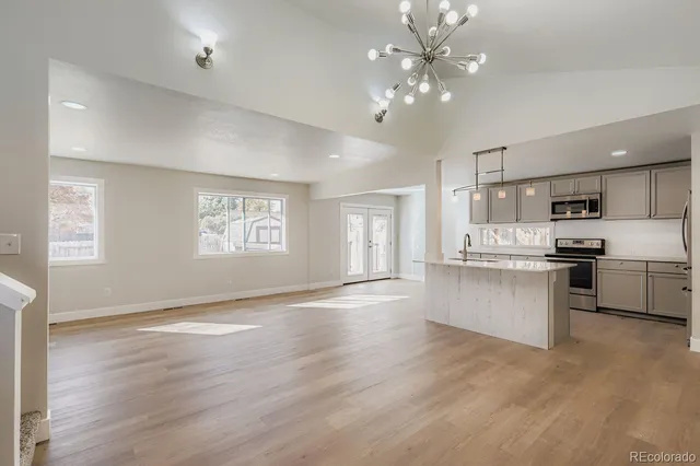 $2,800 | 832 21st Street Southwest, Loveland, CO 80537