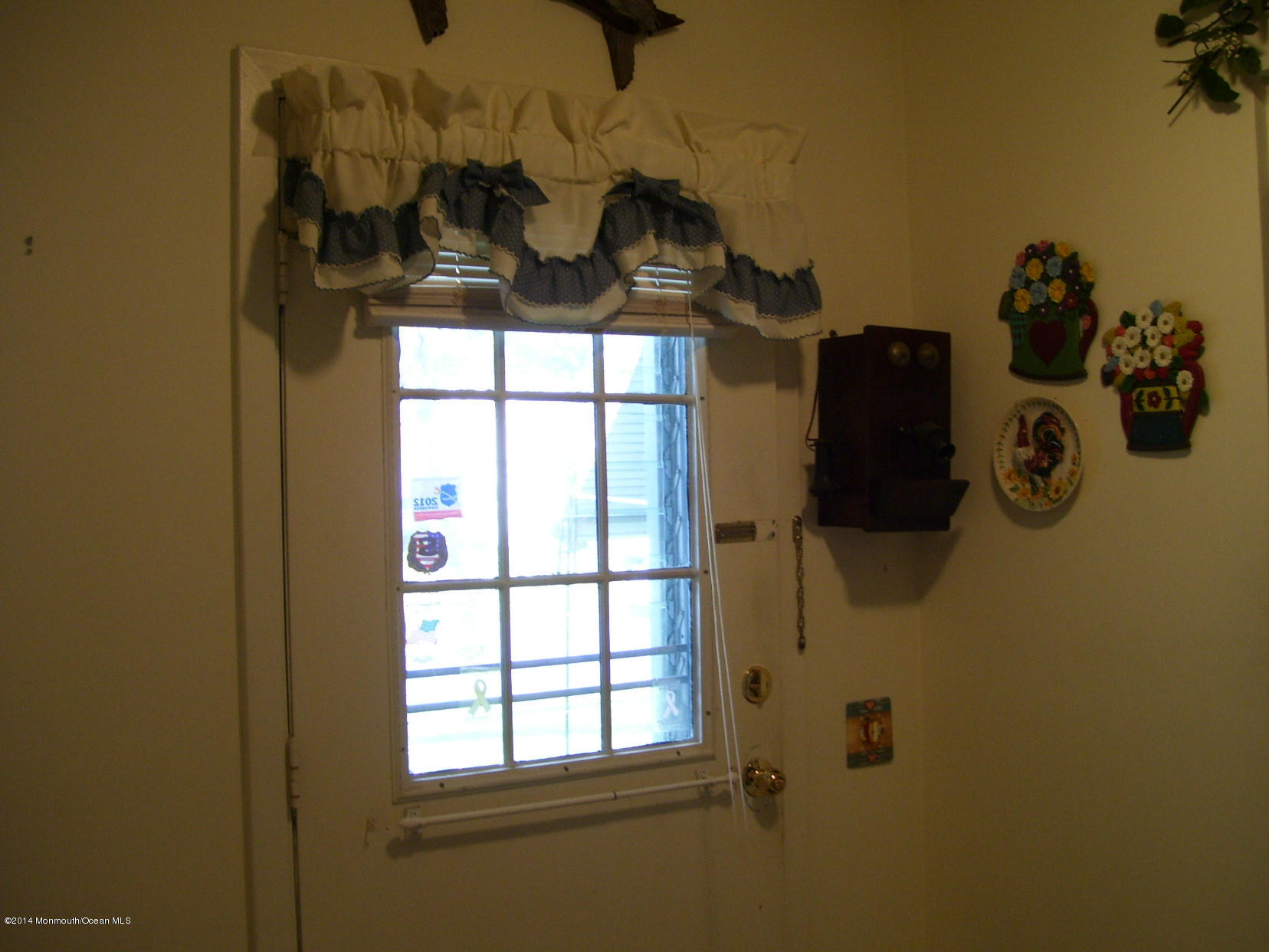 109 Sunset Road Whiting, NJ 08759 - Photo 6 of 34 100_1027
