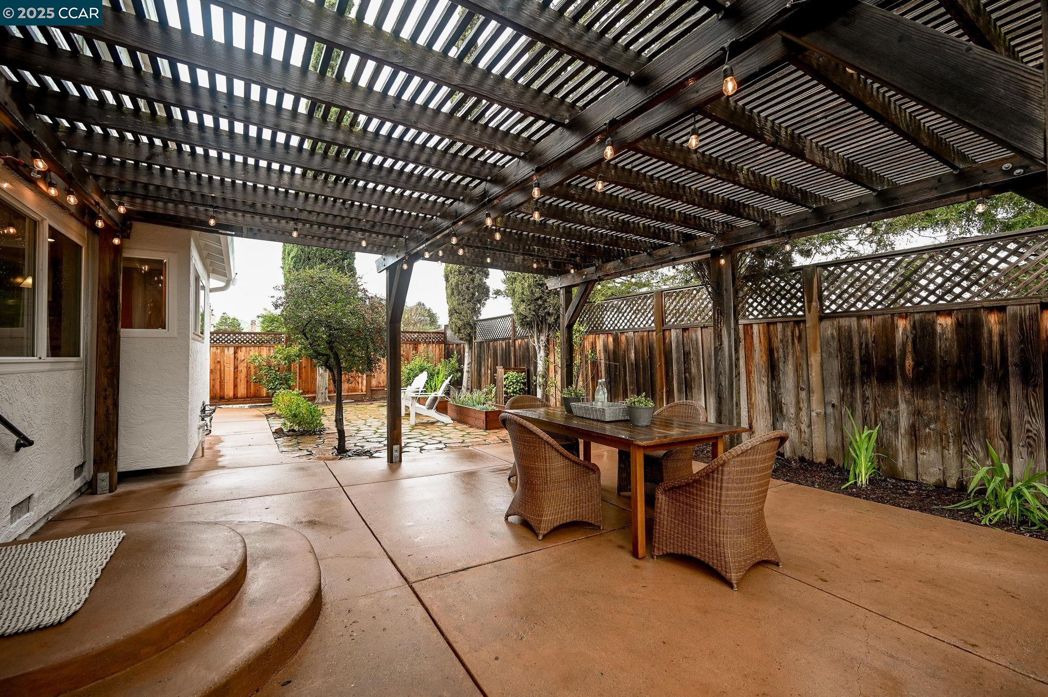 128 Pebble Place San Ramon, CA 94583 - Photo 43 of 55