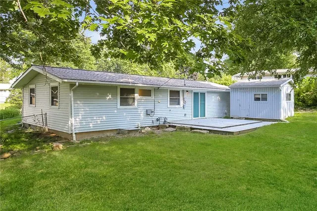 $1,910 | 5612 North Euclid Avenue, Kansas City, MO 64118