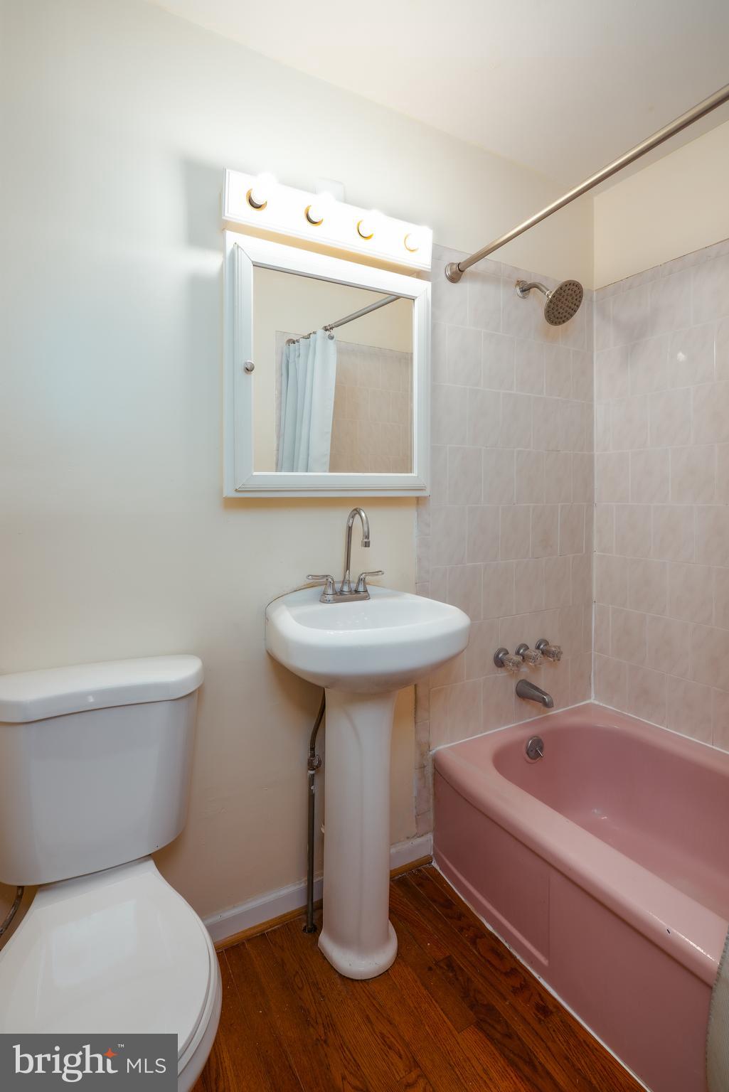 9022 Old Harford Road Baltimore, MD 21234 - Photo 17 of 30 Full bath main floor