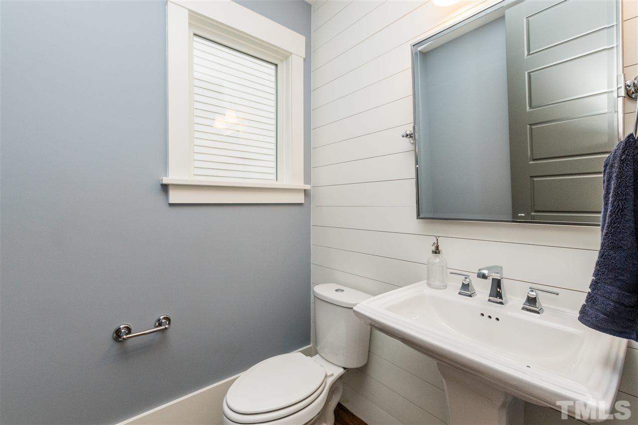 3602 Phyllis Drive Raleigh, NC 27607 - Photo 7 of 21