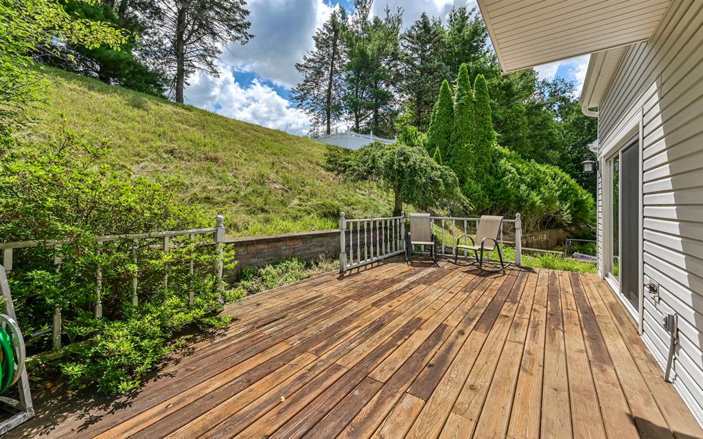 2572 B Grouse Ridge Wexford, PA 15090 - Photo 24 of 28