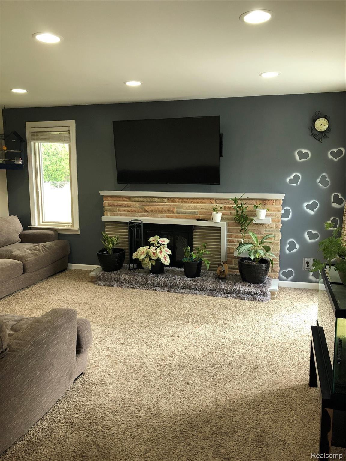 11454 Racine Road Warren, MI 48093 - Photo 14 of 46 IMG_1153.JPG