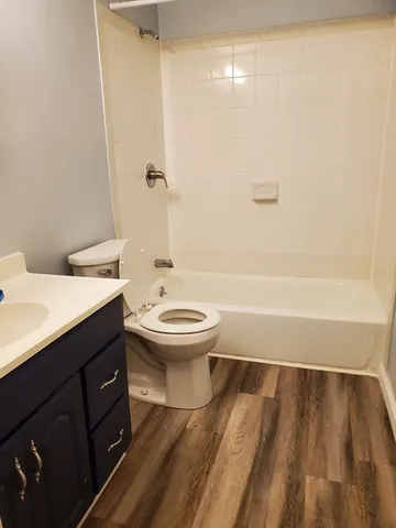 $2,800 | 2 Tara Drive, Unit 2, Weymouth, MA 02188