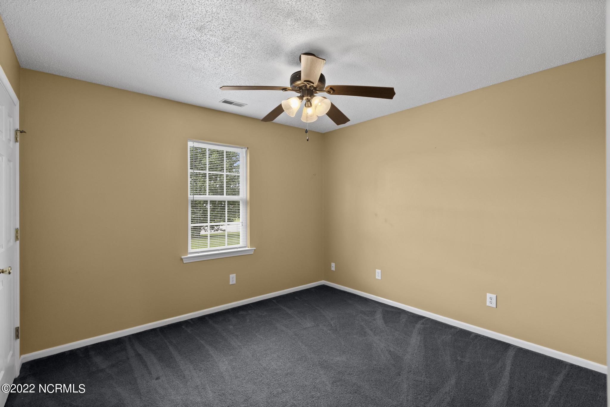 104 Annie Road Richlands, NC 28574 - Photo 13 of 25 104 Annie Road